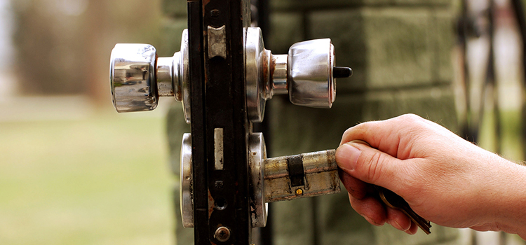 front door latch repair Lake Forest
