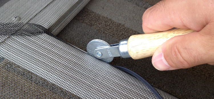 metal screen door repair in Lake Forest